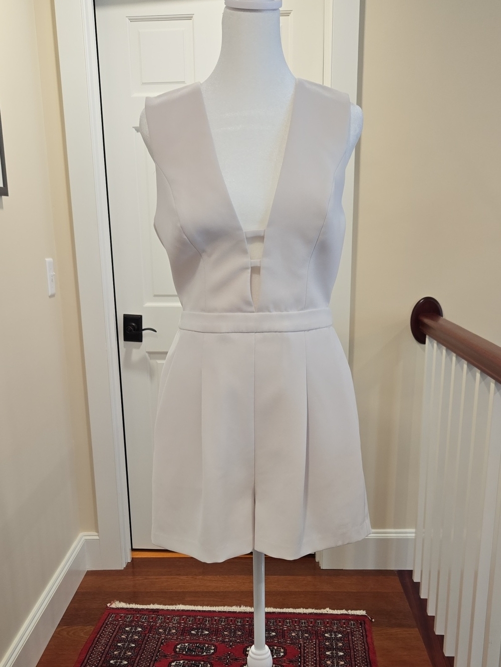 BCBGMaxAzria White Sleeveless V-Neck Romper